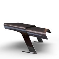 Garaj Robot tuns Iarba