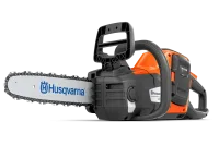 Husqvarna 225i cu acumulator și încărcător
